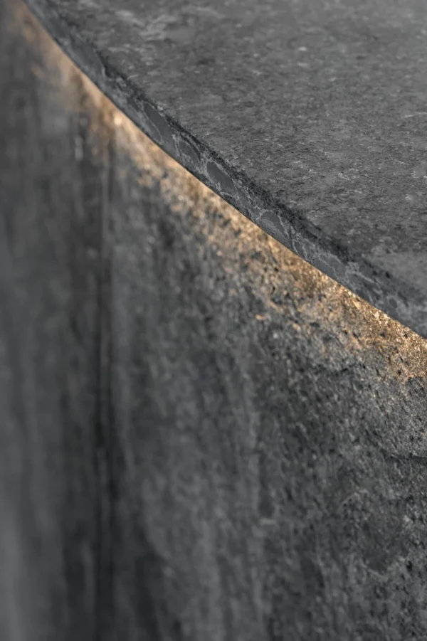 Earth Core - Image 4
